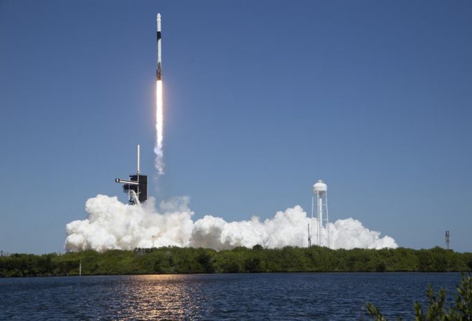 SpaceX launches 3 visitors to the space station for $55M each