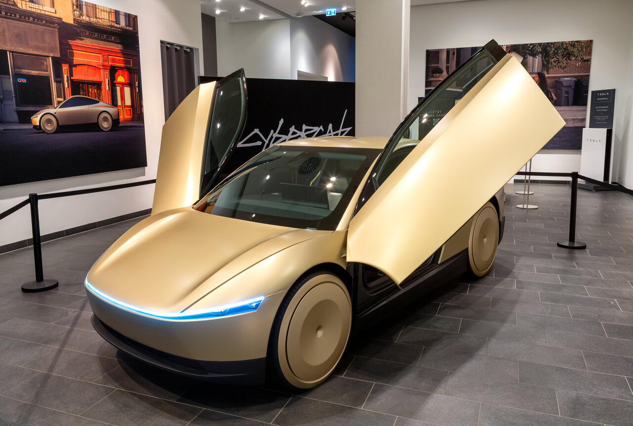 Tesla Unveils Cybercab Robotaxi and Optimus Robots