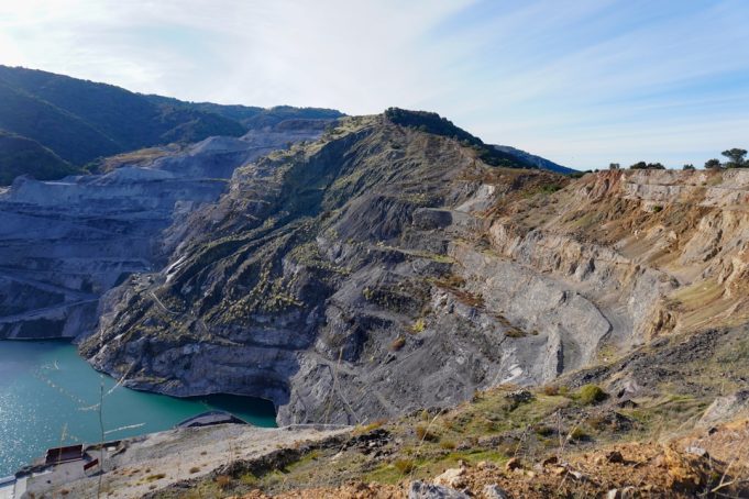 DRC children as young as six mine cobalt for U.S. tech firms, lawsuit says Children carry sacks of cobalt ore from a hand-dug tunnel in a Congolese mine under a hazy sky.