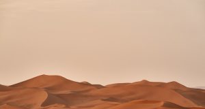 DoW Releases Agents’ Orb Encounters in PURSUE Archive Seven federal agents watch orange orbs launch smaller red objects from the sky during a 2023 operation in the Western US.