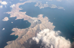 DoW: DOW-UAP-D27, Mission Report, United Arab Emirates, Gulf Of Oman Aerial View