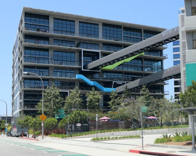 TikTok, Inc. v. Garland Supreme Court building exterior with American flags flying under a clear blue sky