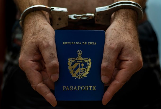 Two Mexican Officials Arrested in US and Europe After Months-Long Investigation